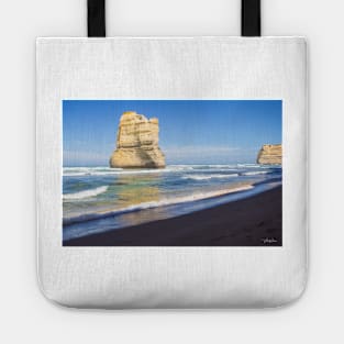 Gog and Magog from Gibson Steps, Port Campbell National Park, Victoria, Australia. Tote