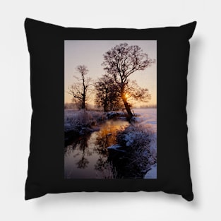 River Brett sunrise Pillow