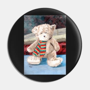 Friendly little teddy bear Pin