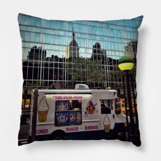 Bryant Park & Empire State Building, Manhattan, New York City Pillow by eleonoraingrid