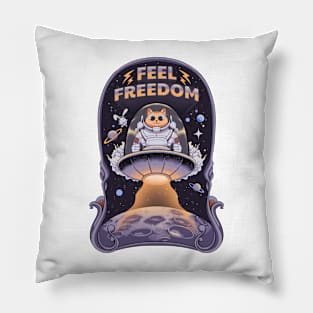 feel the freedom like a cat-stronaut Pillow