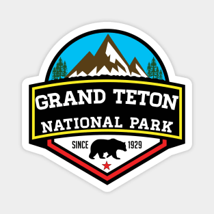 GRAND TETON NATIONAL PARK WYOMING BEAR 1929 HIKING CAMPING CLIMBING Magnet