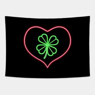 heart and lucky clover Tapestry