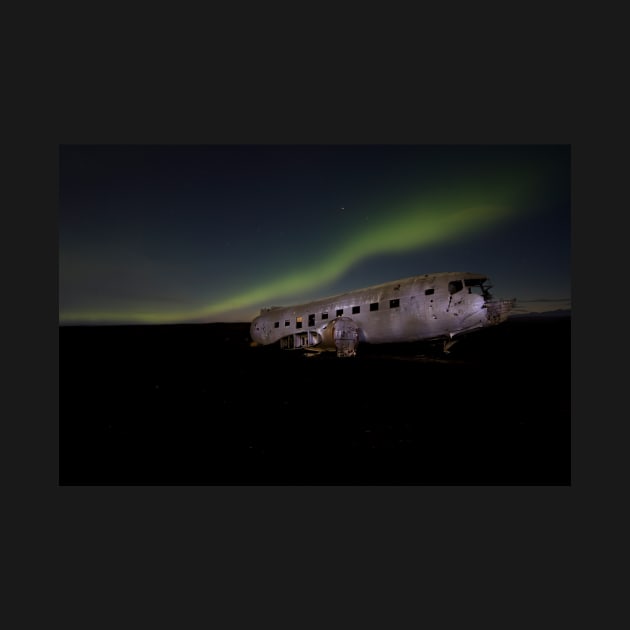 Iceland - DC3 and Aurora by cagiva85