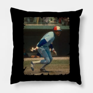 Dave Cash - Left Philadelphia Phillies, Signed With Montreal Expos Pillow