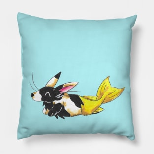 Rabbitfish Pillow