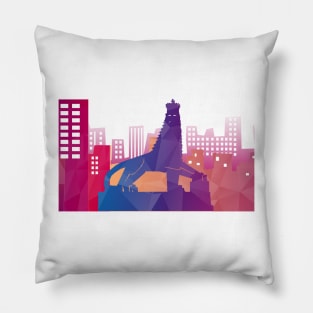 poligonal statue art Pillow