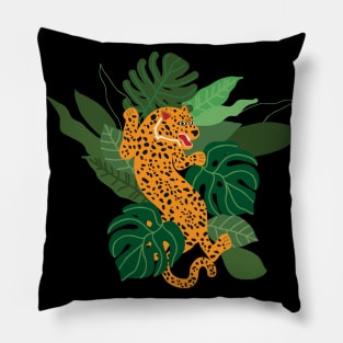 Into the wild Pillow