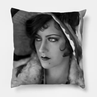 Gloria Swanson Pillow