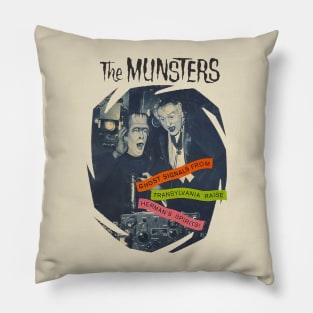 The Munsters // movie retro Pillow