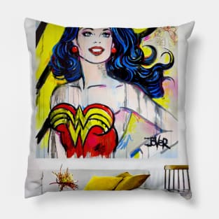 Big wonder room Pillow