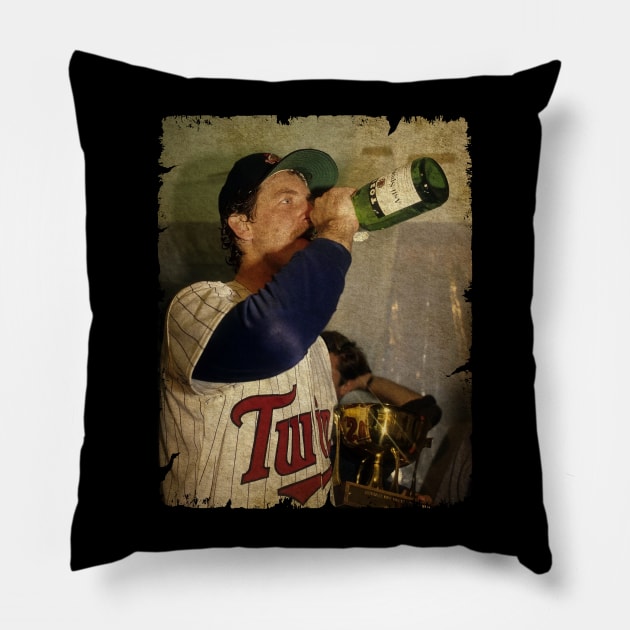 Frank J. Viola, Jr. in Minnesota Twins Pillow by SOEKAMPTI