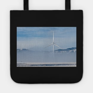 Wind and Power Tote