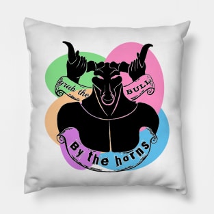 Grab the bull by the horns Pillow