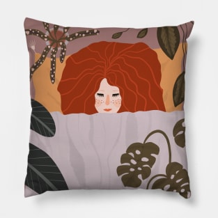 Cozy plant lady Pillow