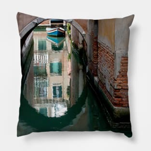 Venice canal Pillow