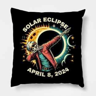 Dabbing Skeleton Total Solar Eclipse 2024 wearing Glasses Pillow