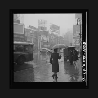 "Times Square on a Rainy Day" with original label, New York City, 1943: Vintage black and white photo, cleaned and restored T-Shirt