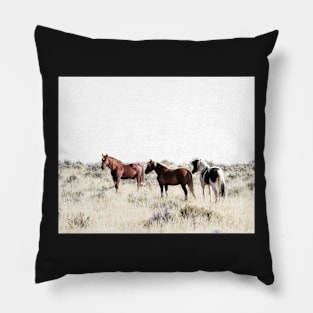 Horses, Horse print, Horse art, Wall art, Wall decor, Trendy print, Animal print, Interior Pillow