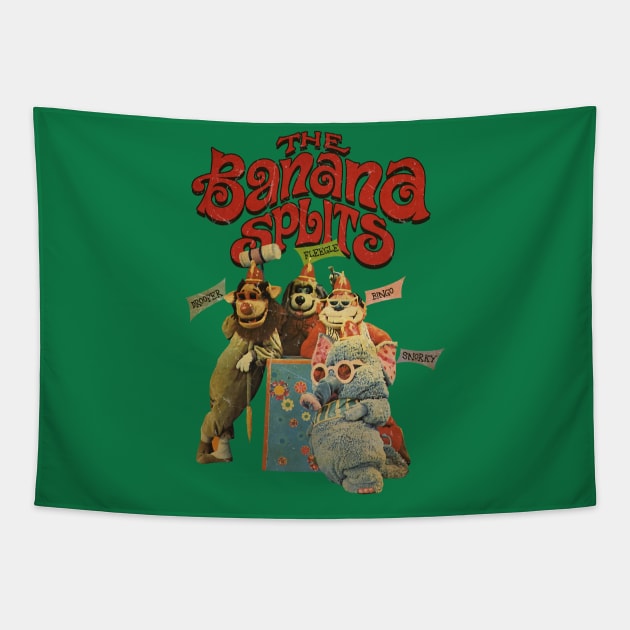 VINTAGE THE BANANA SPLITS TEAM Tapestry by bospizza99