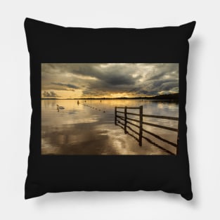 Muckross Jetty, Lough Erne Pillow