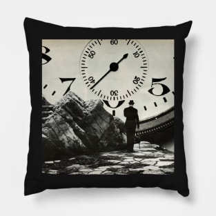 Time's up Pillow