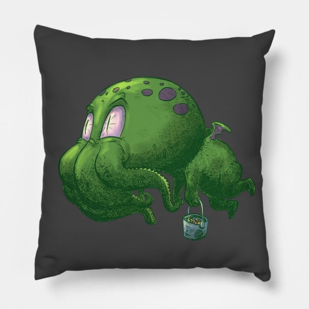 Halloween Cthulhu trick or treat Pillow by Carlos CD