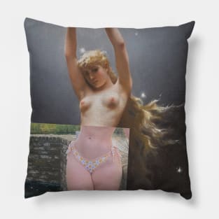 @veradijkmans X The Pole Star, by Falero Pillow