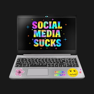 Social media sucks laptop T-Shirt