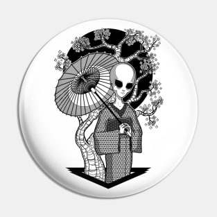 The alien Geisha Pin