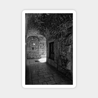 Alleyway in Old Split - B-W Magnet