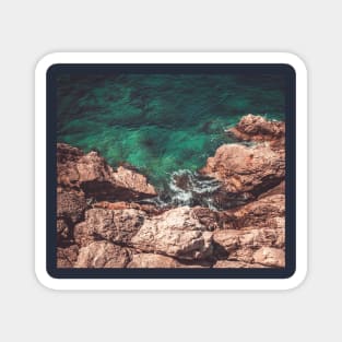 Rocky beaches Magnet