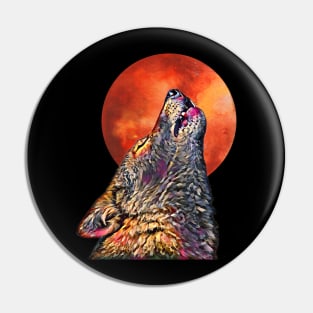 Gray Wolf Howling at The Moon Pin