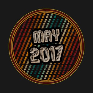 May 2017 - Circle Vintage Retro T-Shirt