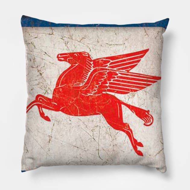 Mobil vintage Pillow by juttatis