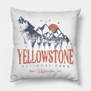 Yellowstone US National Park Wolf Mountains Adventure Vintage Pillow