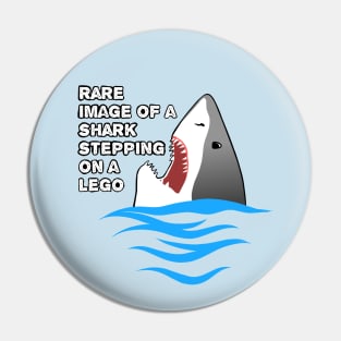 Shark pain Pin