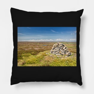 Buckshott Fell and Northumberland Pillow