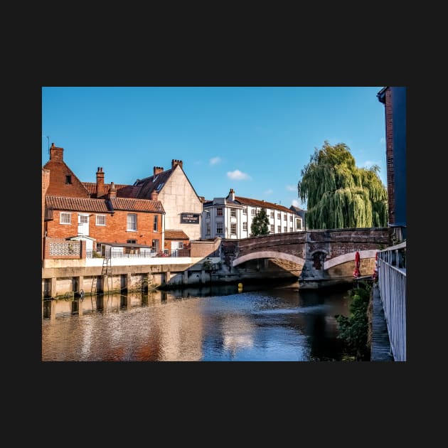 A view towards Fye Bridge and the Mischief pub, Norwich by yackers1