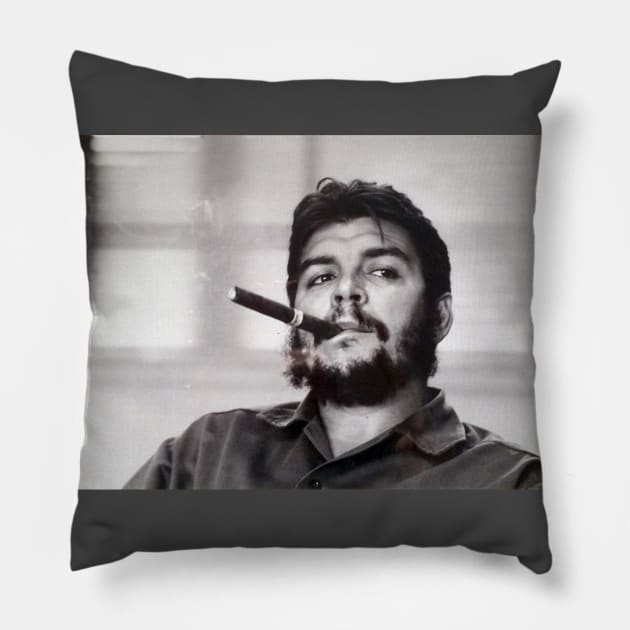 CHE GUEVARA SMOKING A PIPE Pillow by DEMON LIMBS