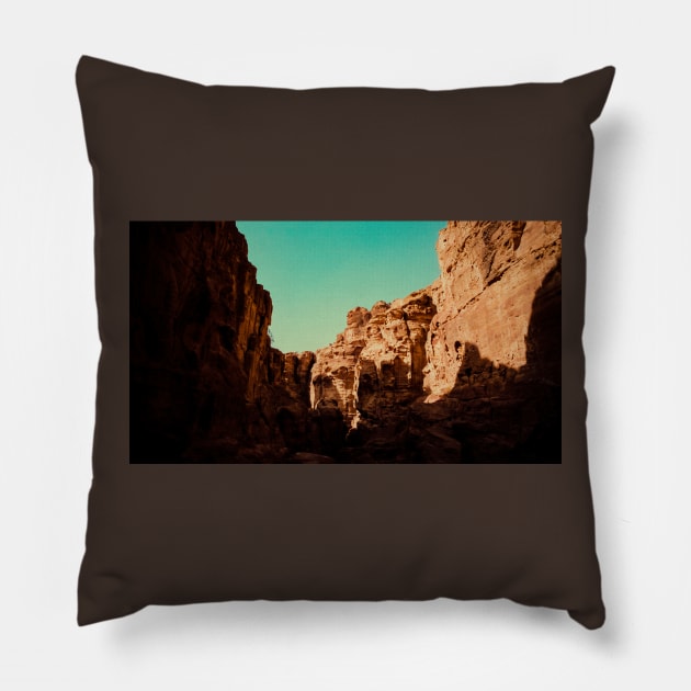 Jordan Rocks 1 Pillow by RubenTeshmar