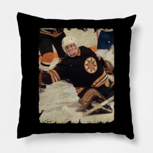 Mike Moffat, 1982 in Boston Bruins (18 GP) Pillow