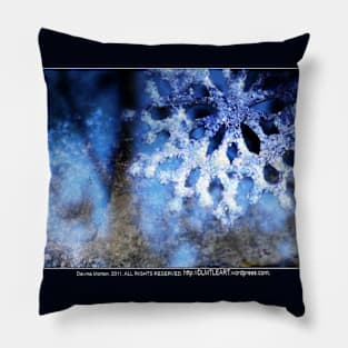 snowflake in blue 8 Pillow