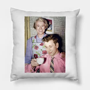 Sir Bobby with his Mam Pillow