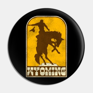 Wyoming Vintage Western Cowboy Rodeo Travel Souvenir Pin