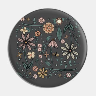 In the Garden Floral Pattern Pin