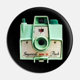 Green Toy Camera / Imperial Flash Pin