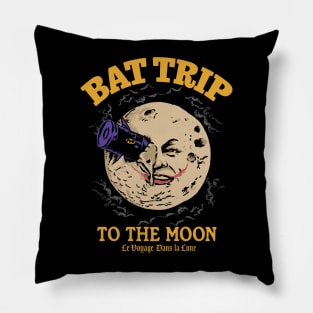 Bat trip to the Moon Pillow