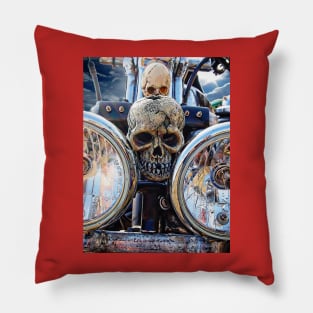 harley skulls Pillow