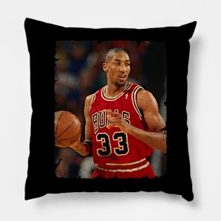 Scottie Pippen #33, Chicago Bulls Pillow